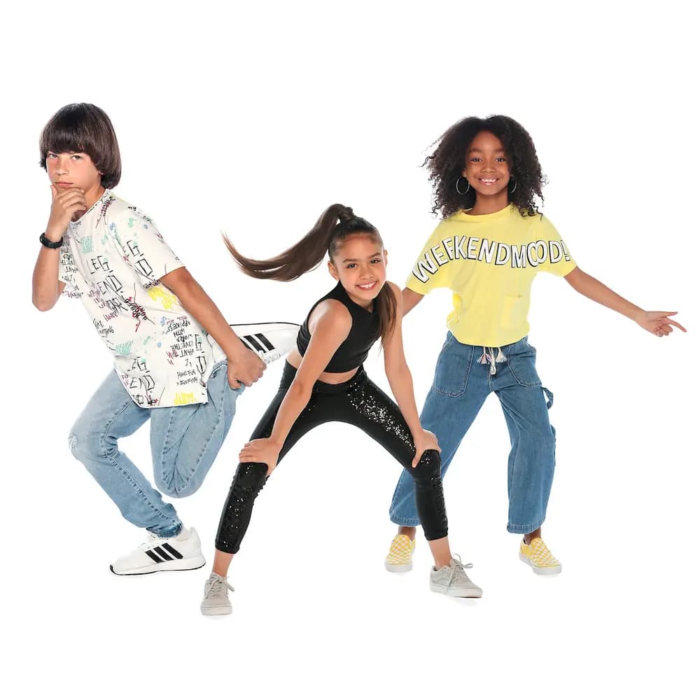 Icon recreational dancers posing in dancewear.
