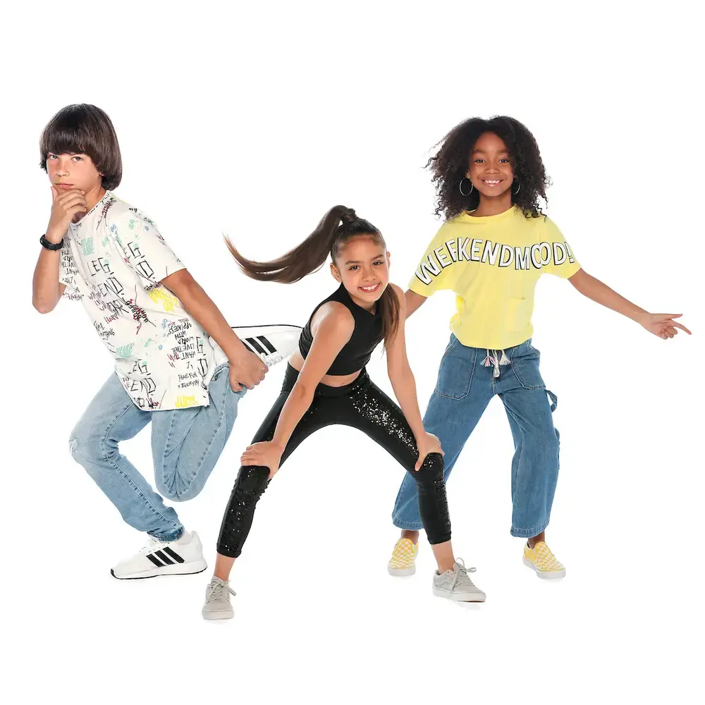 Icon recreational dancers posing in dancewear.